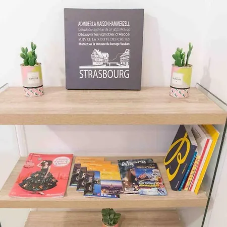 La Cour Du Faubourg 1 Апартаменты *