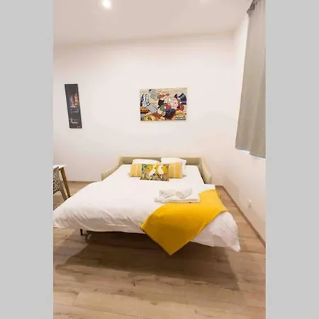 La Cour Du Faubourg 1 Apartment