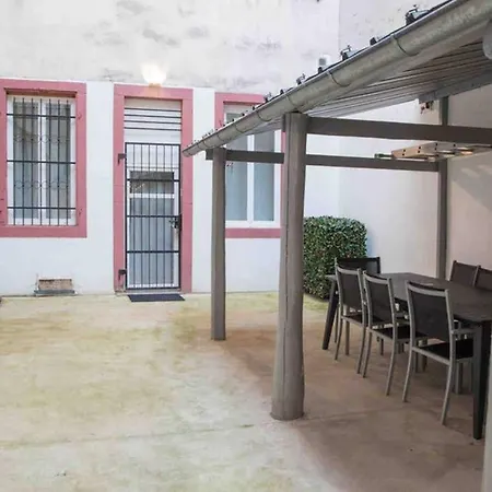 La Cour Du Faubourg 1 * Страсбург