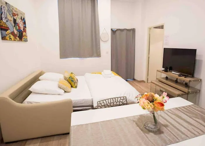 La Cour Du Faubourg 1 Lejlighed